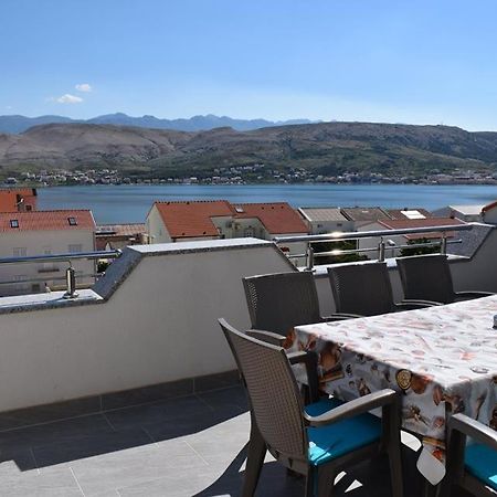 Apartmani Celjak Pag Town Bagian luar foto