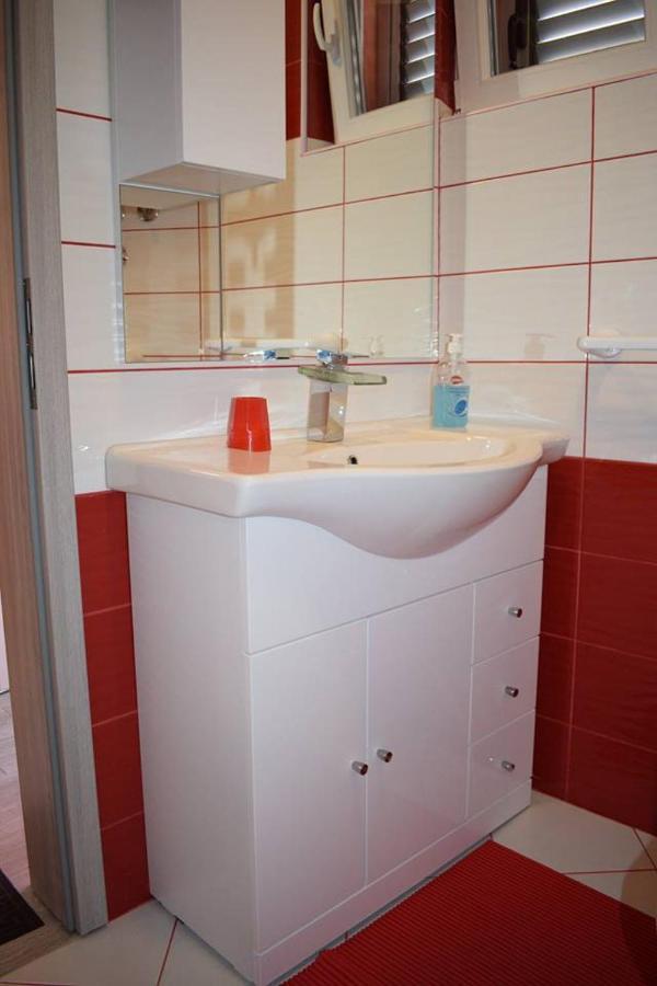 Apartmani Celjak Pag Town Bagian luar foto