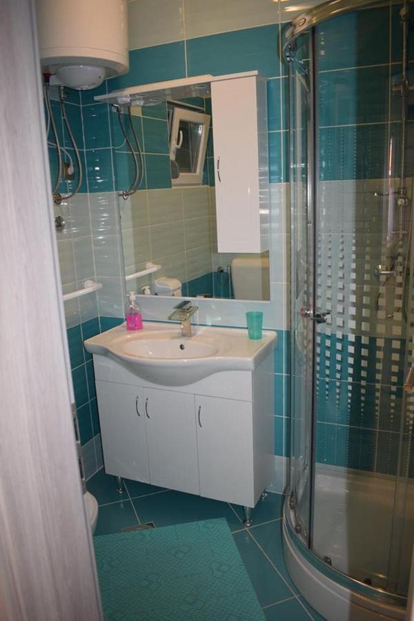 Apartmani Celjak Pag Town Bagian luar foto