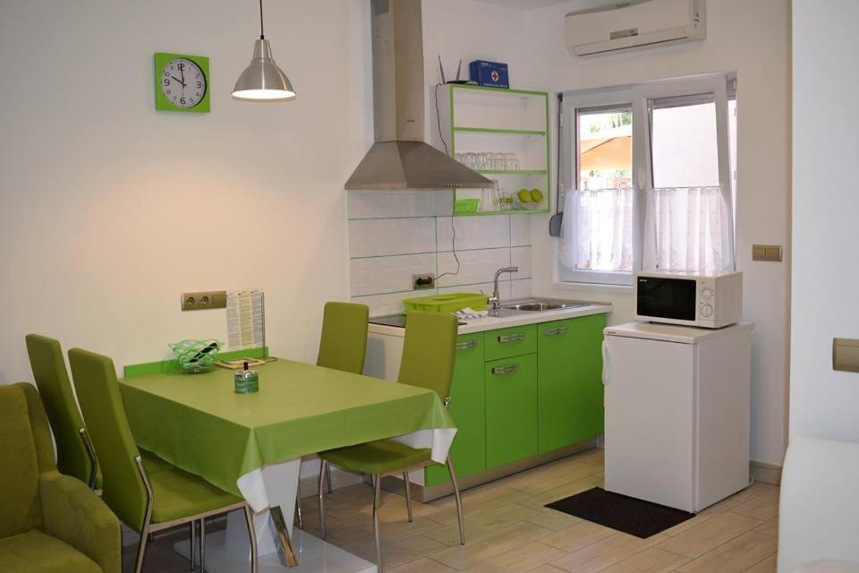 Apartmani Celjak Pag Town Bagian luar foto