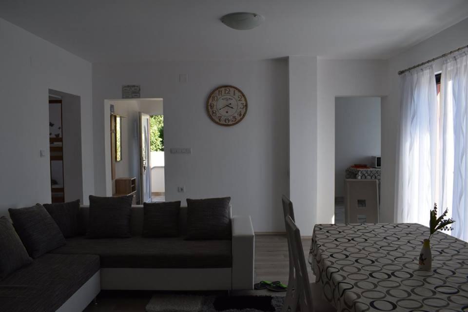 Apartmani Celjak Pag Town Bagian luar foto